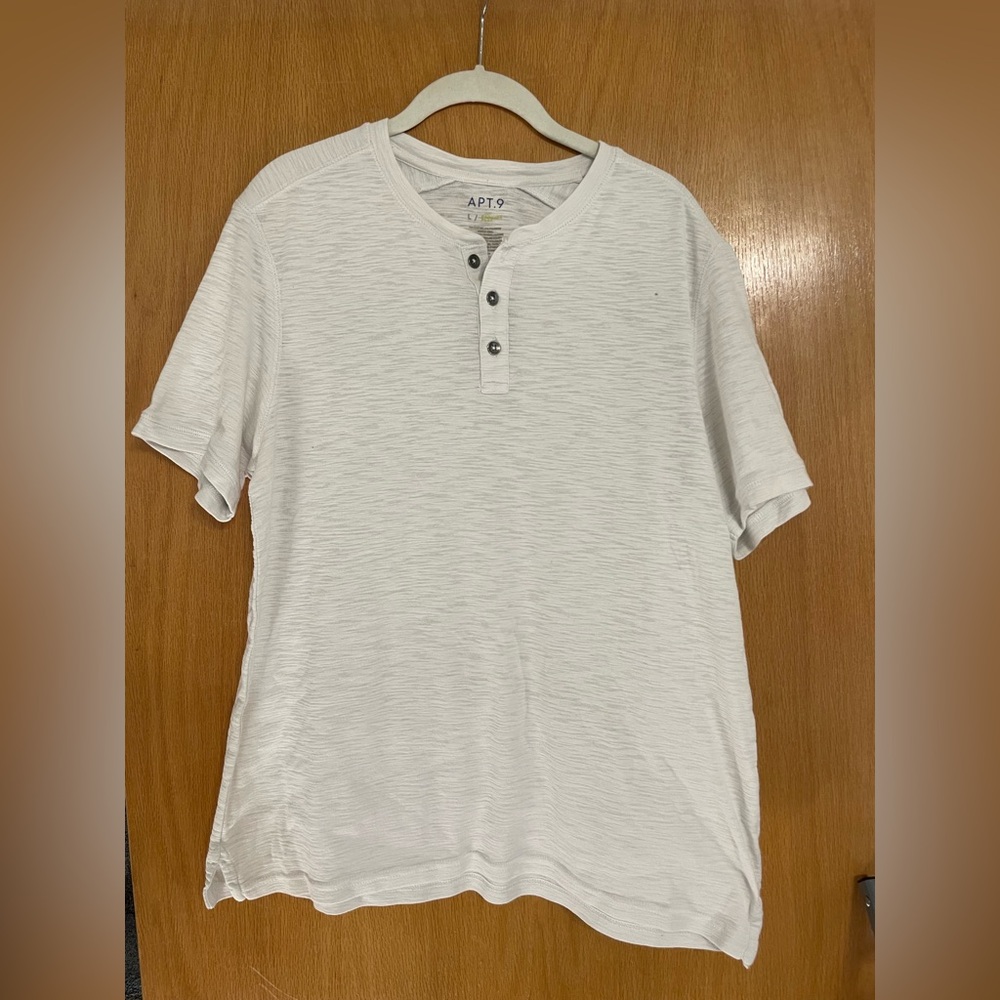 Apt. 9 Men's White Henley Shirt